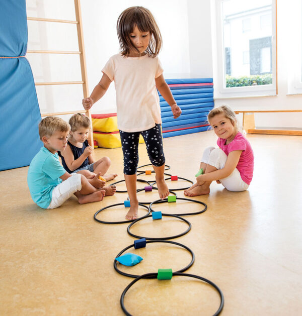 Hüpf- und Wurfspiel – Bild 5