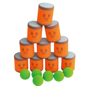 Dosen-Wurfspiel aus Schaumgummi