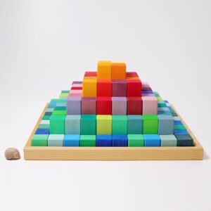 Holzspiel - Große Stufenpyramide